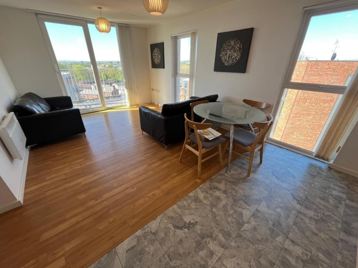 5 Stillwater Drive, Manchester