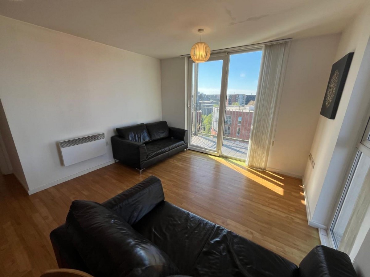 5 Stillwater Drive, Manchester