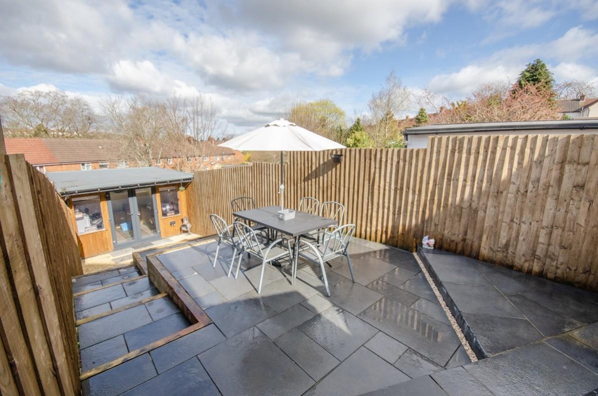 Hillside, Mangotsfield, Bristol, BS16 9JY