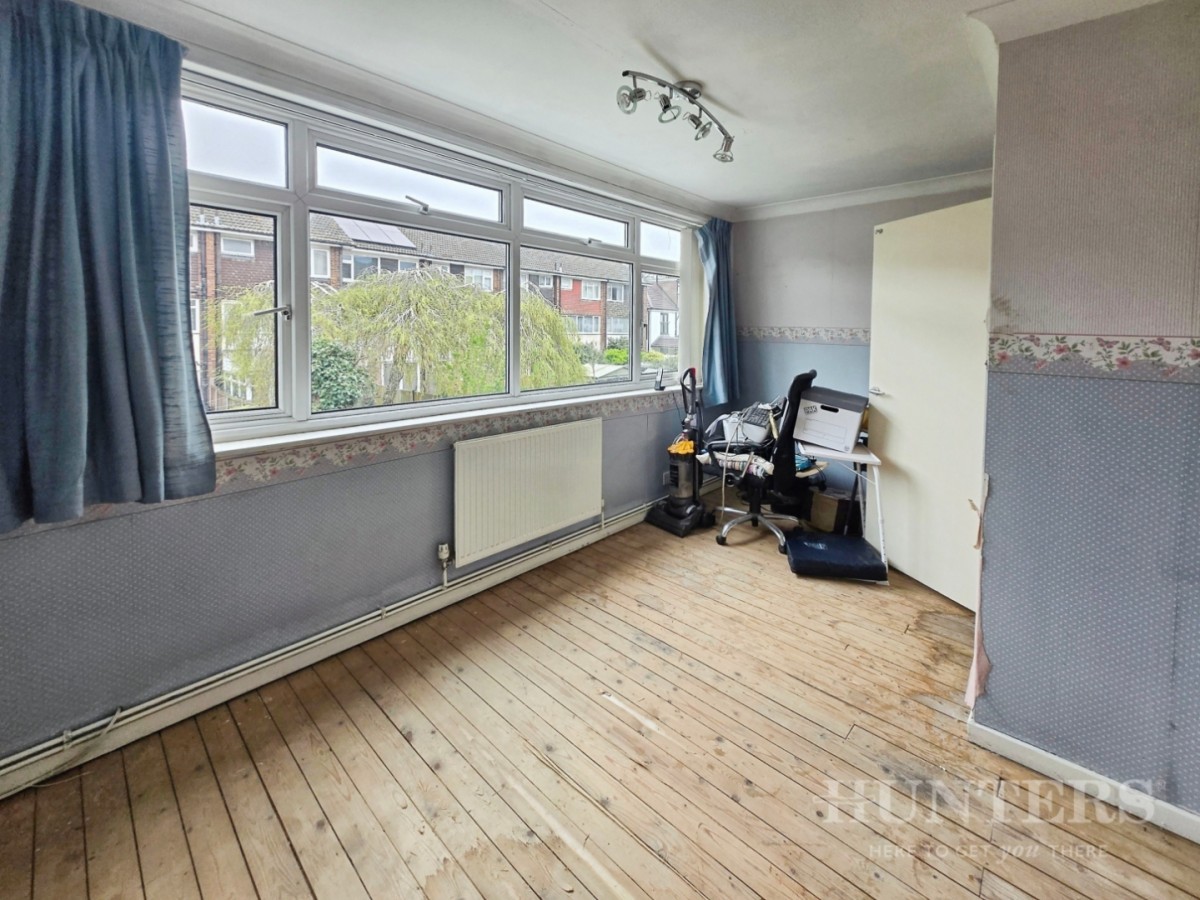 Hollymead, Carshalton