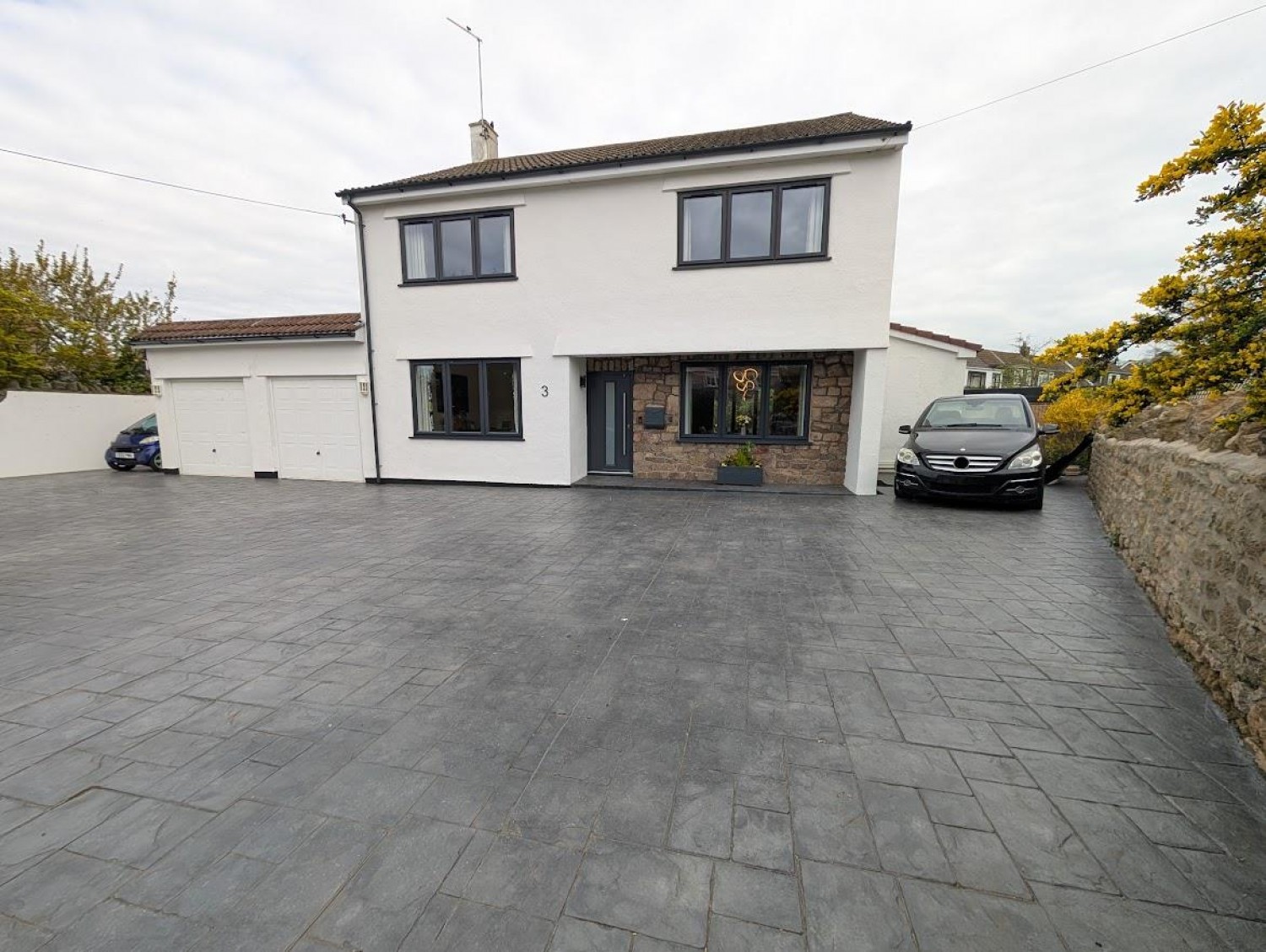 Church Road, Almondsbury, Bristol