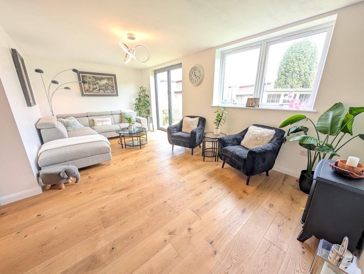 Church Road, Almondsbury, Bristol