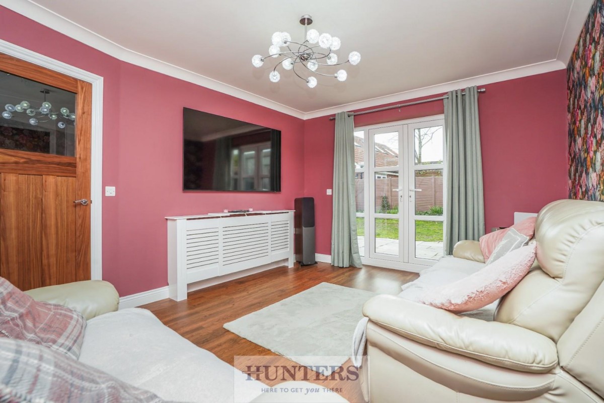 Long Acre, Camblesforth, Selby