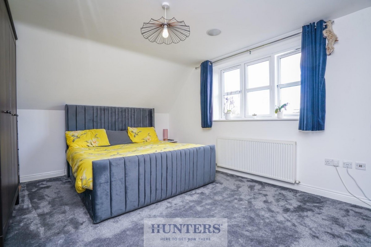 Long Acre, Camblesforth, Selby