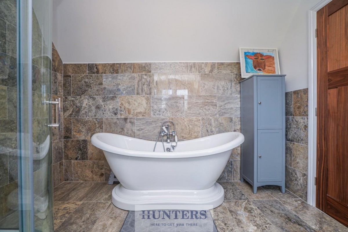 Long Acre, Camblesforth, Selby
