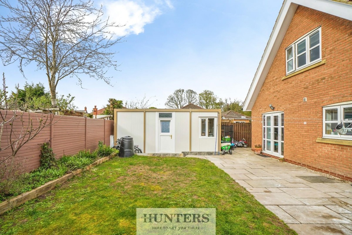 Long Acre, Camblesforth, Selby