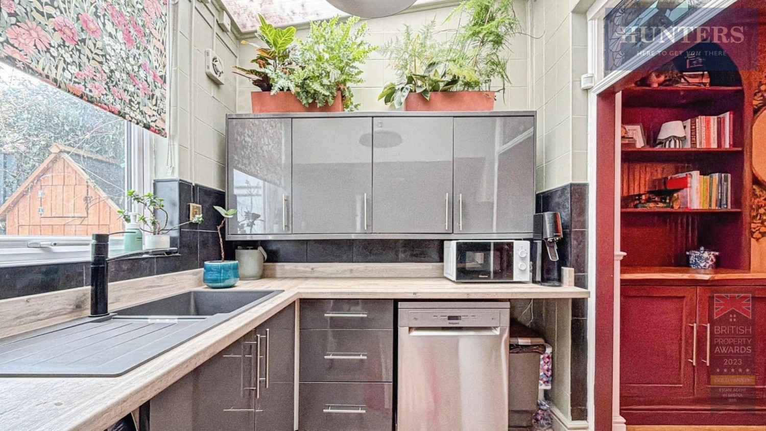 Dean Lane, Southville, BS3 1BS