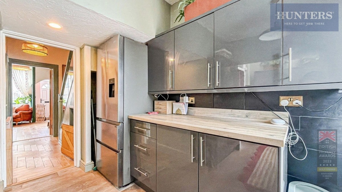 Dean Lane, Southville, BS3 1BS