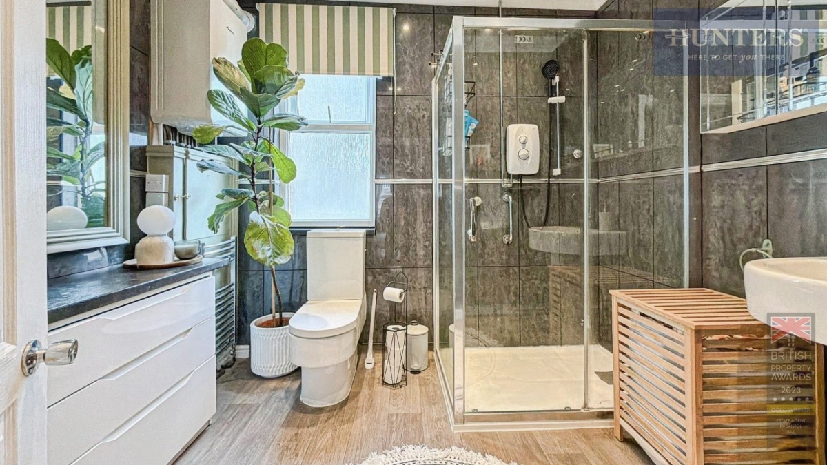 Dean Lane, Southville, BS3 1BS