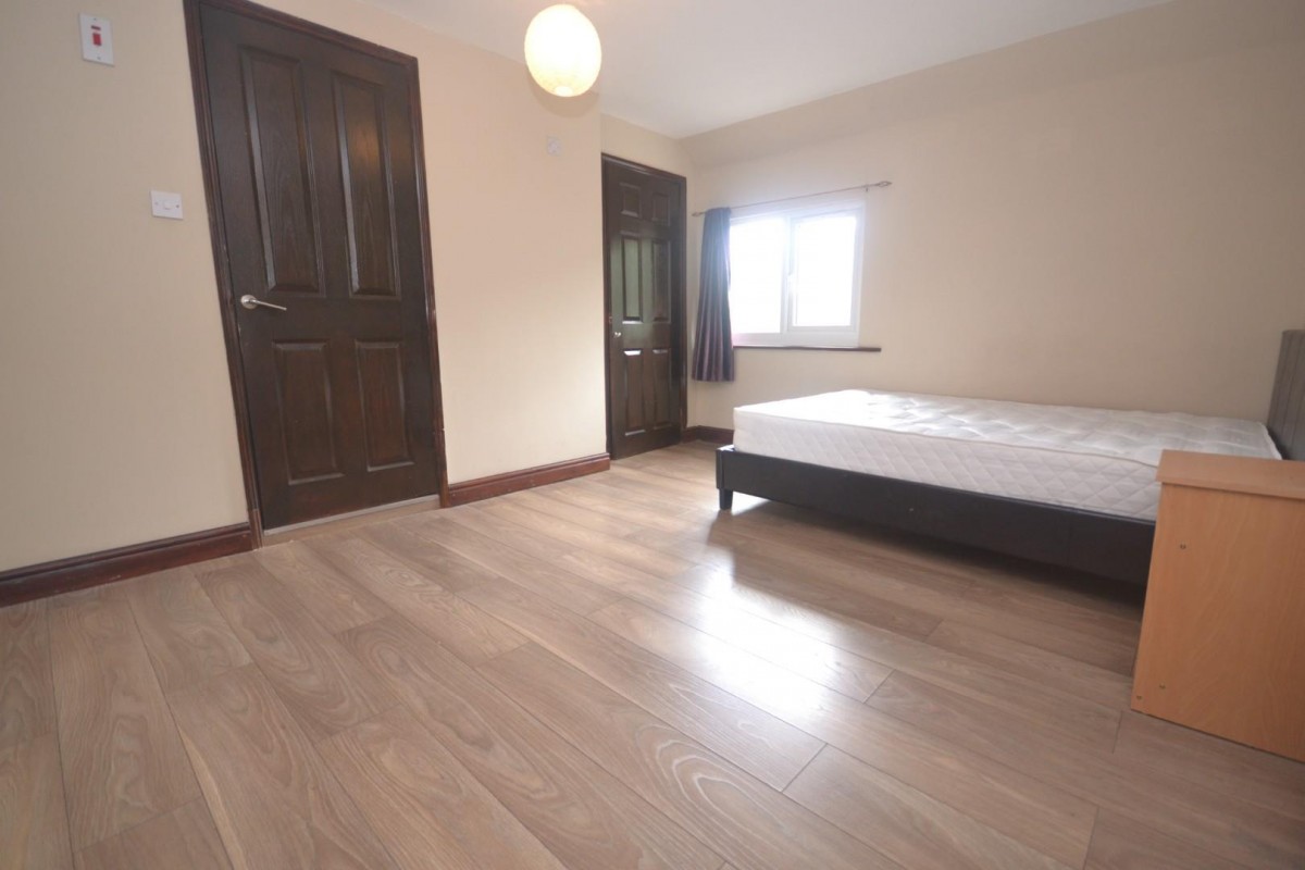 London Road, Reading