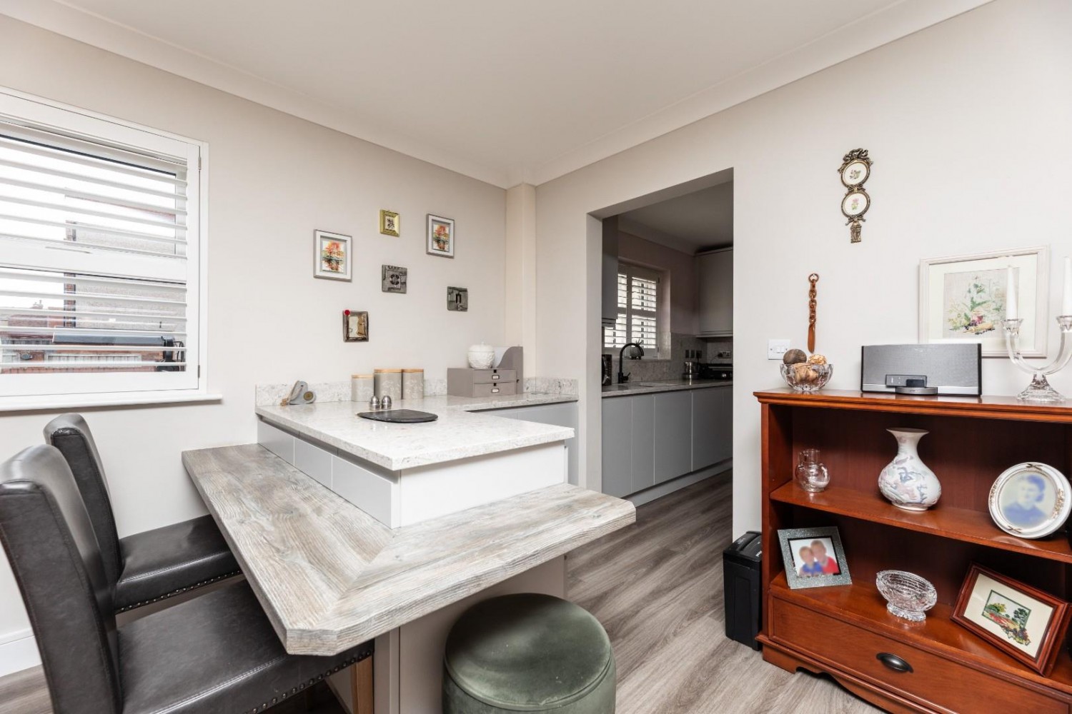 Middle Oxford Street, Castleford