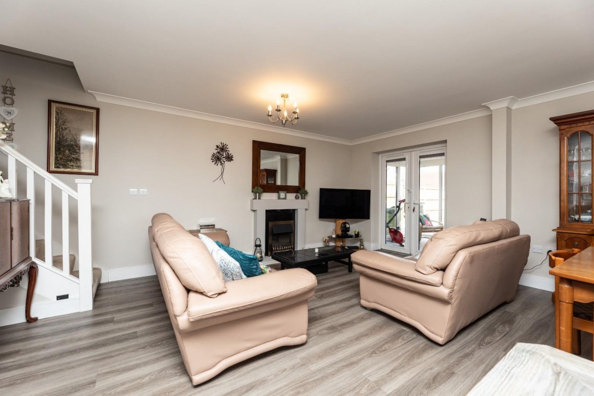 Middle Oxford Street, Castleford