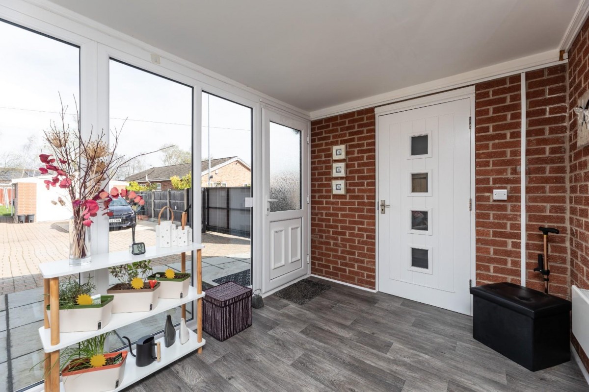 Middle Oxford Street, Castleford