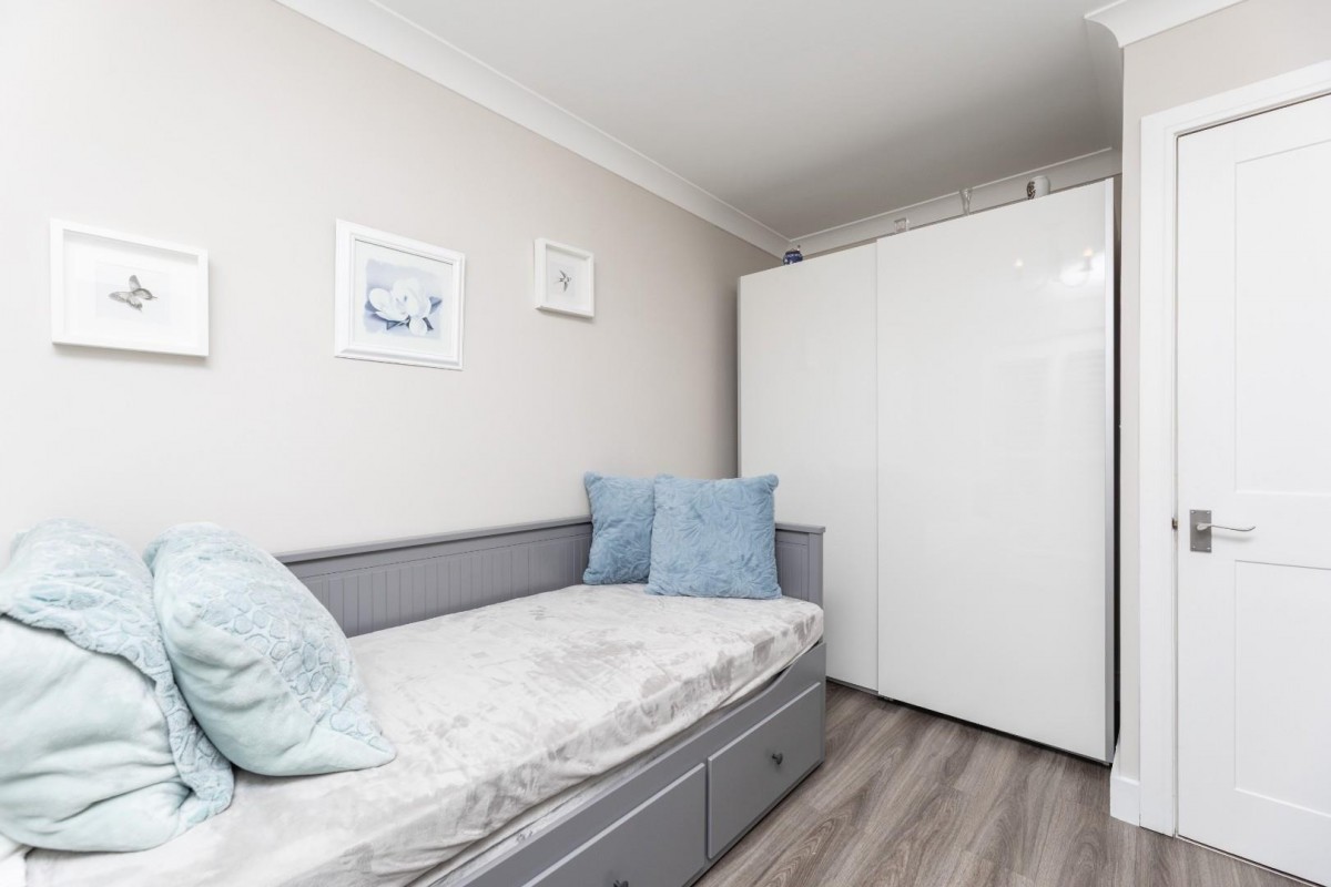 Middle Oxford Street, Castleford