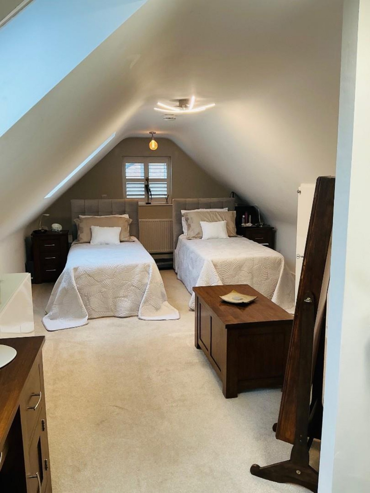 Middle Oxford Street, Castleford