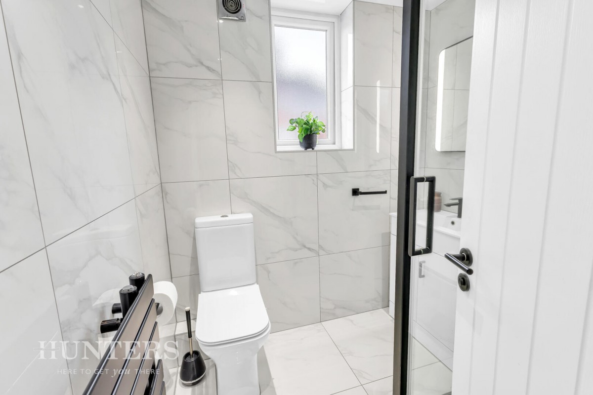 Ladyhouse Lane, Milnrow, OL16 4EQ