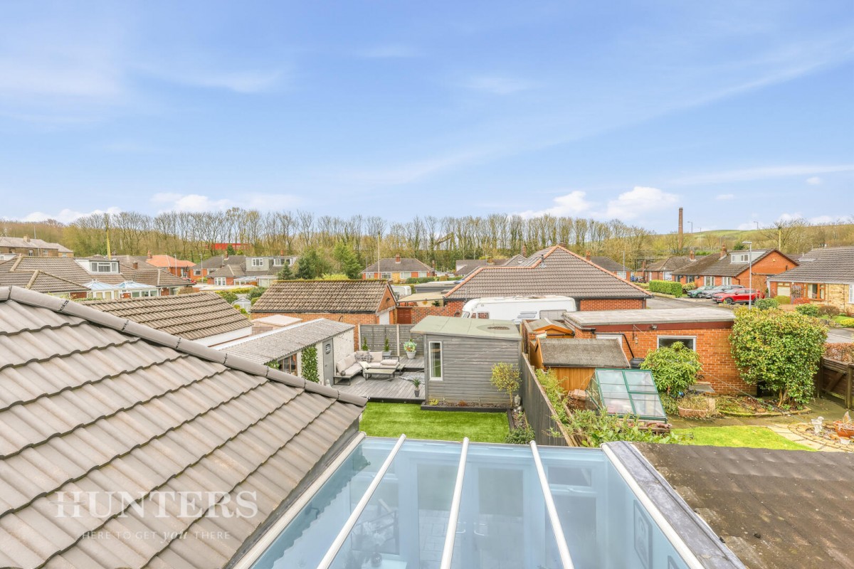 Ladyhouse Lane, Milnrow, OL16 4EQ