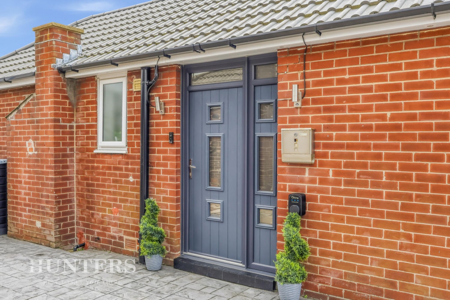 Ladyhouse Lane, Milnrow, OL16 4EQ