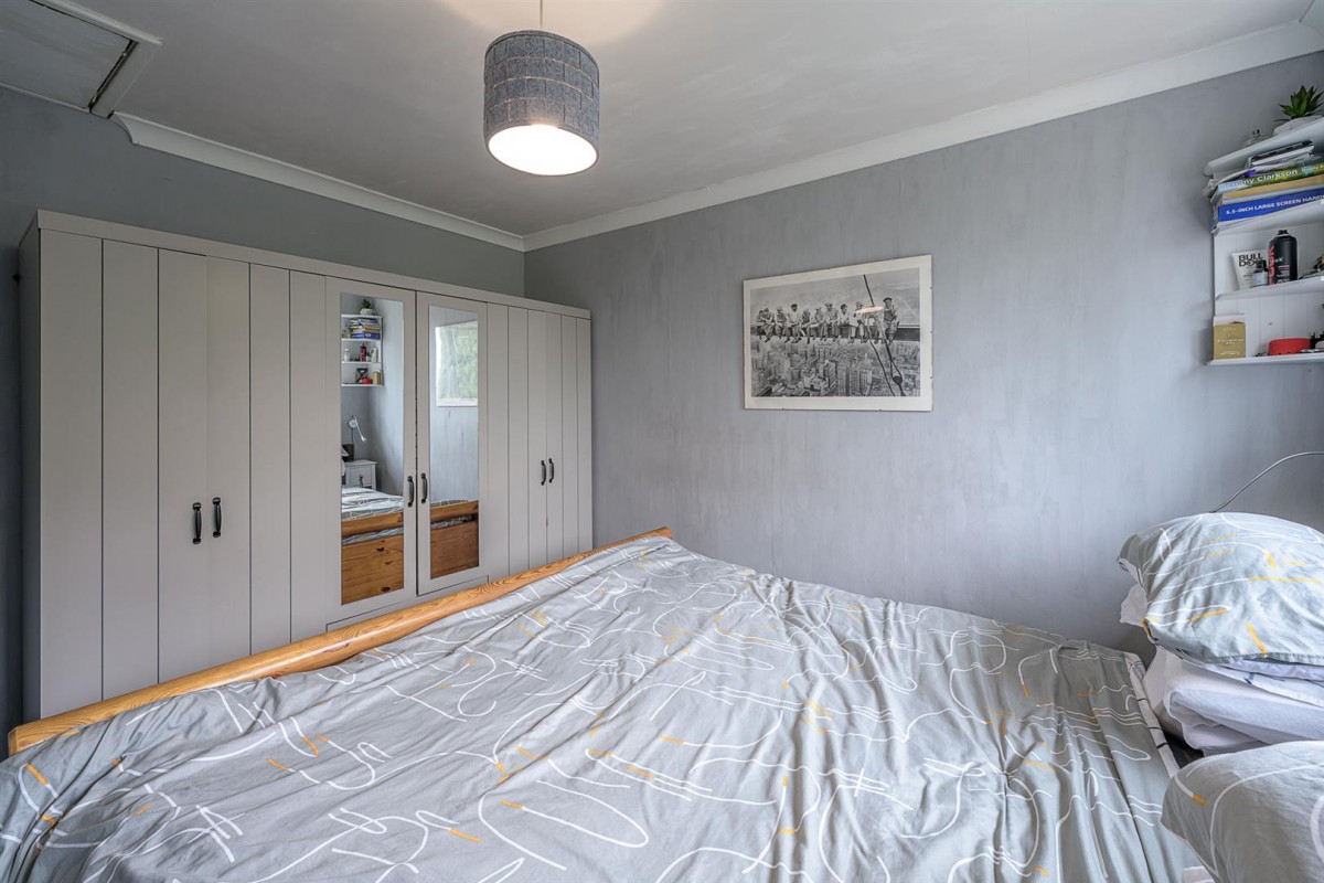 Wolverhampton Road, Kingswinford, DY6 7HY