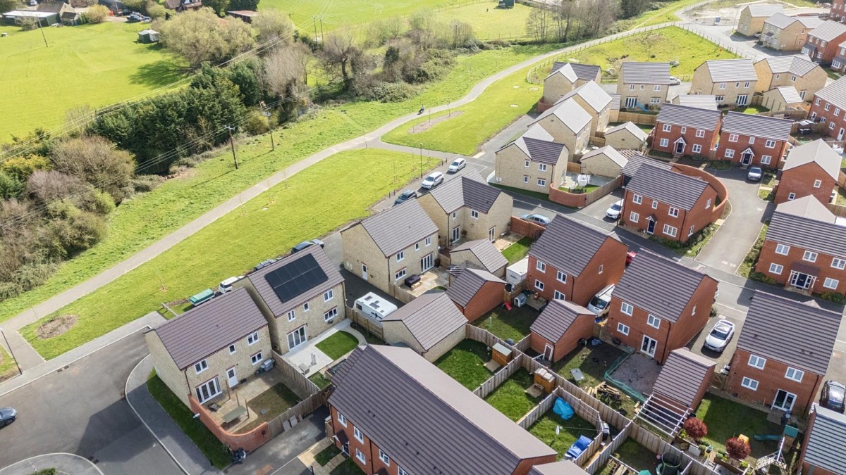 Martin Lamb Way, Cam, Dursley
