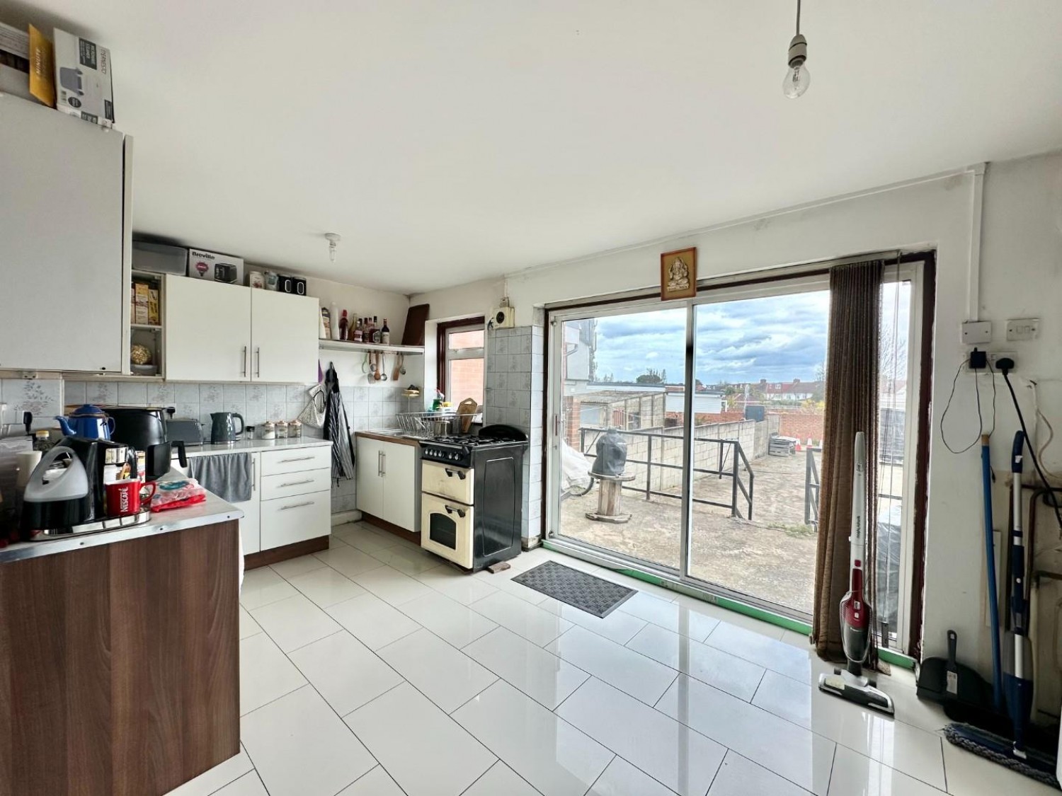 Allenby Road, Southall