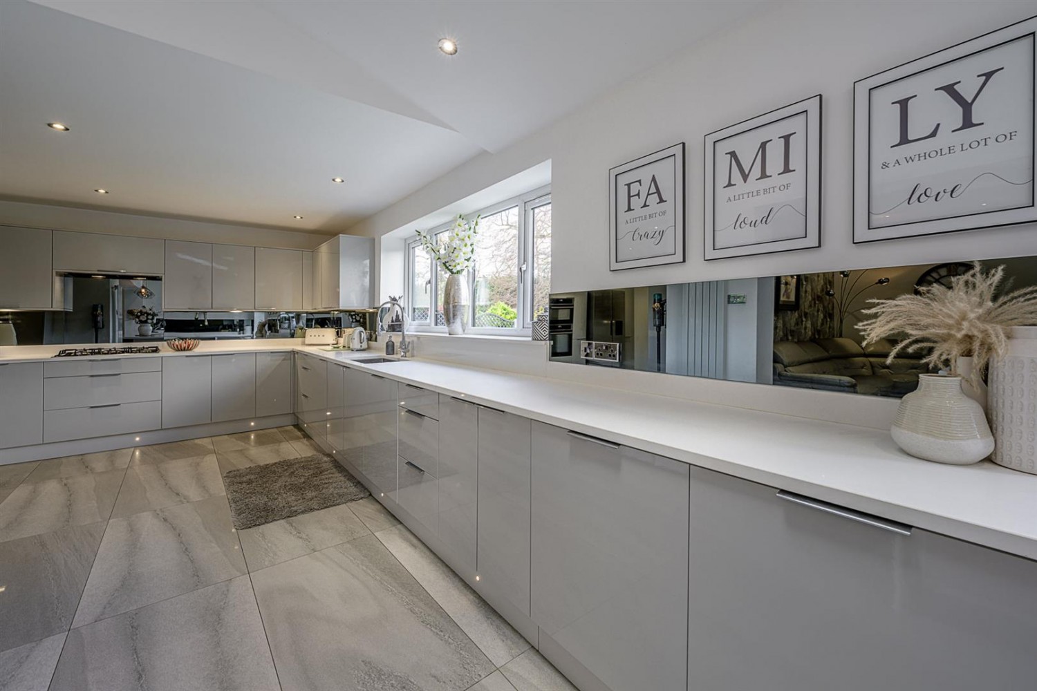 Berkeley Drive, Kingswinford, DY6 9DX