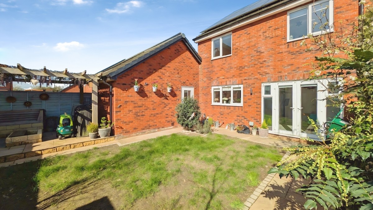 Dowsell Way, Yate, Bristol