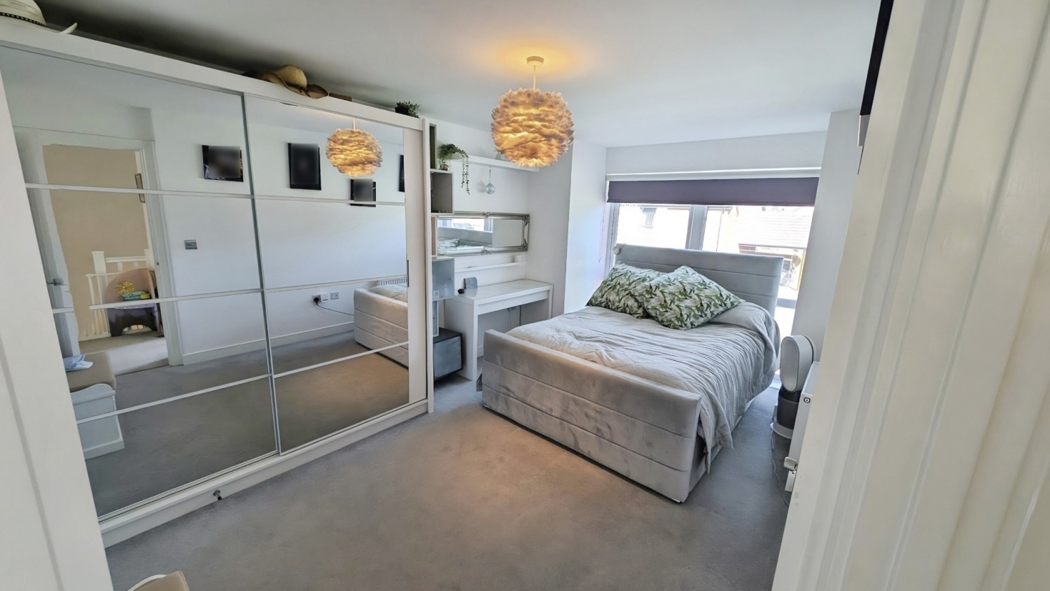 Dowsell Way, Yate, Bristol