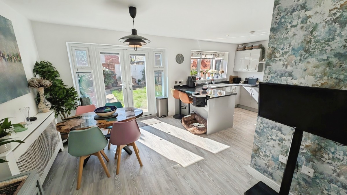 Dowsell Way, Yate, Bristol