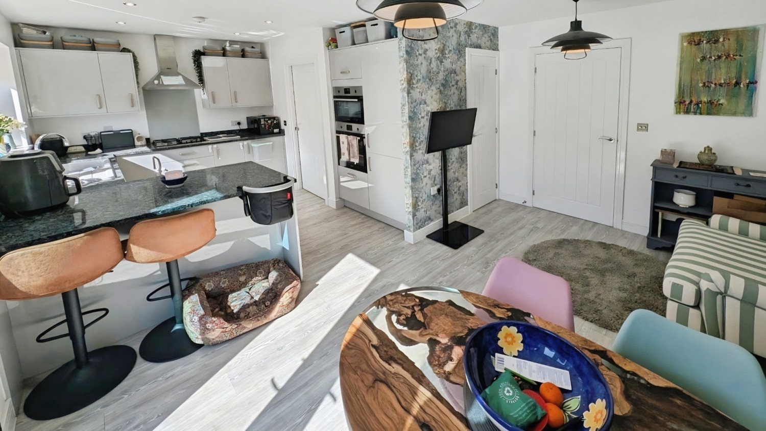 Dowsell Way, Yate, Bristol