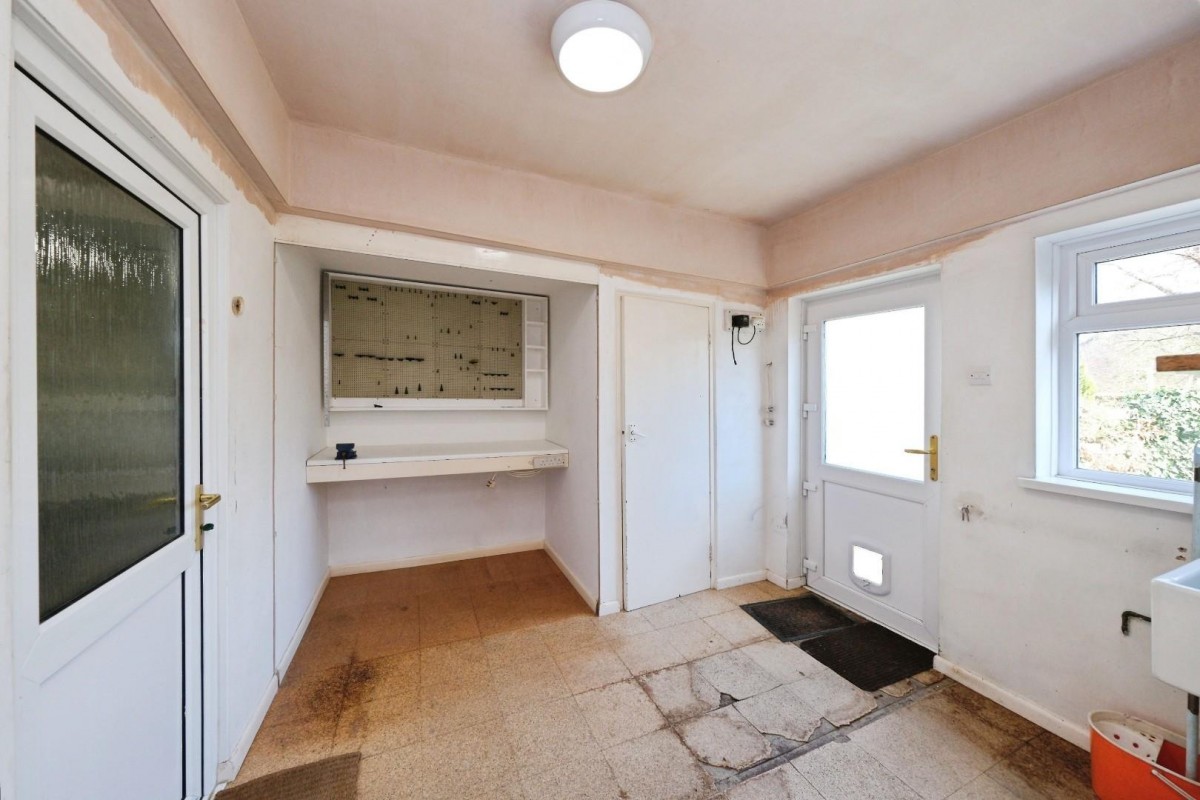 Rosamond Avenue, Bradway, Sheffield, S17 4LT