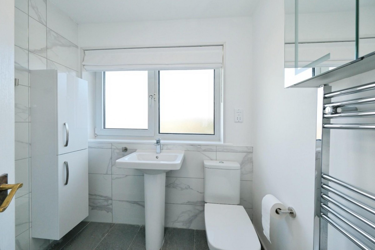 Rosamond Avenue, Bradway, Sheffield, S17 4LT