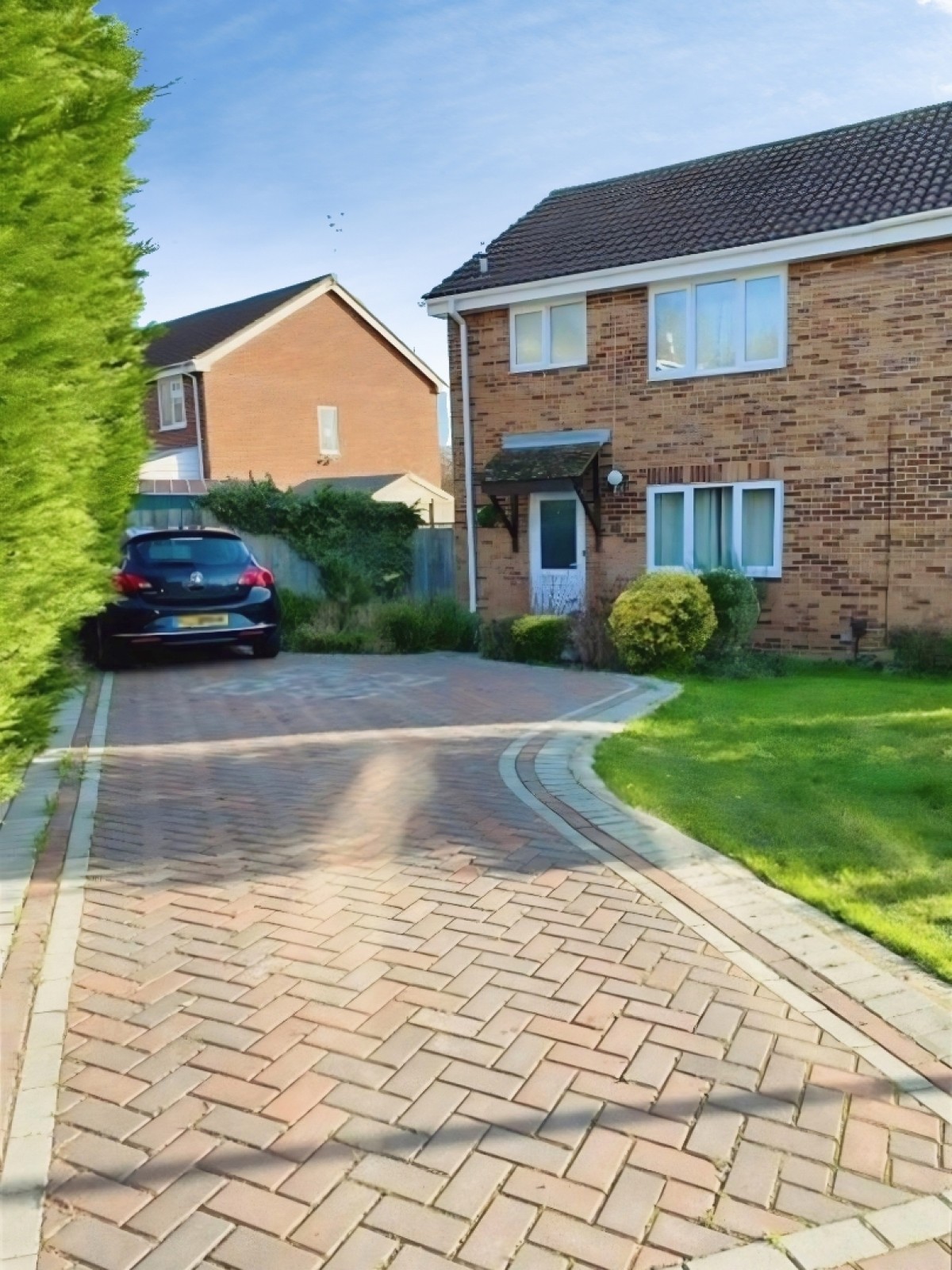 Newlands, Ashford, Kent TN23 5LA