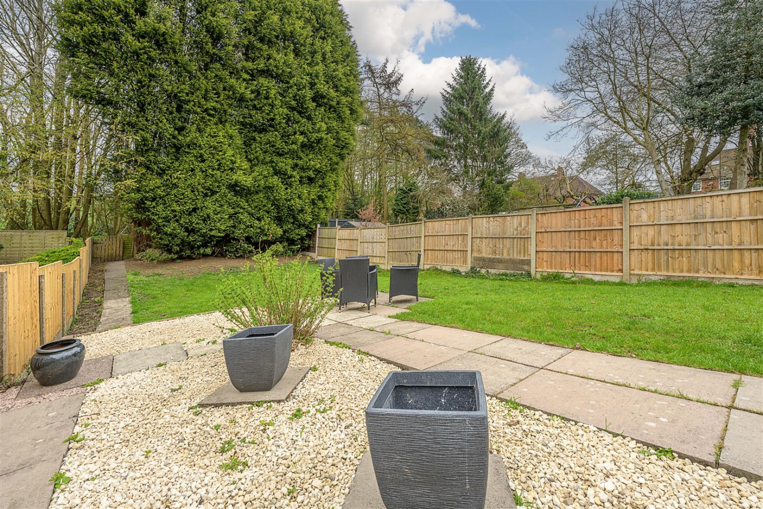 Gibbons Hill Road, Dudley