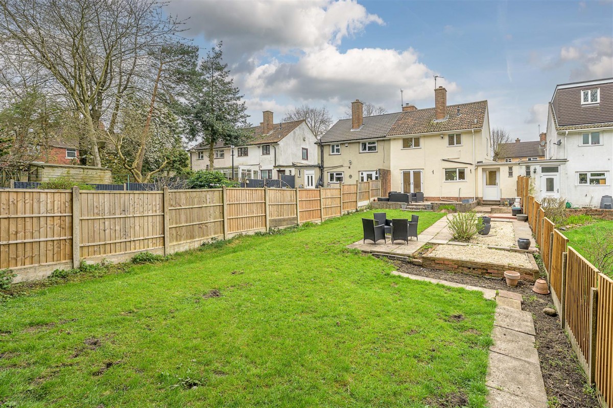 Gibbons Hill Road, Dudley