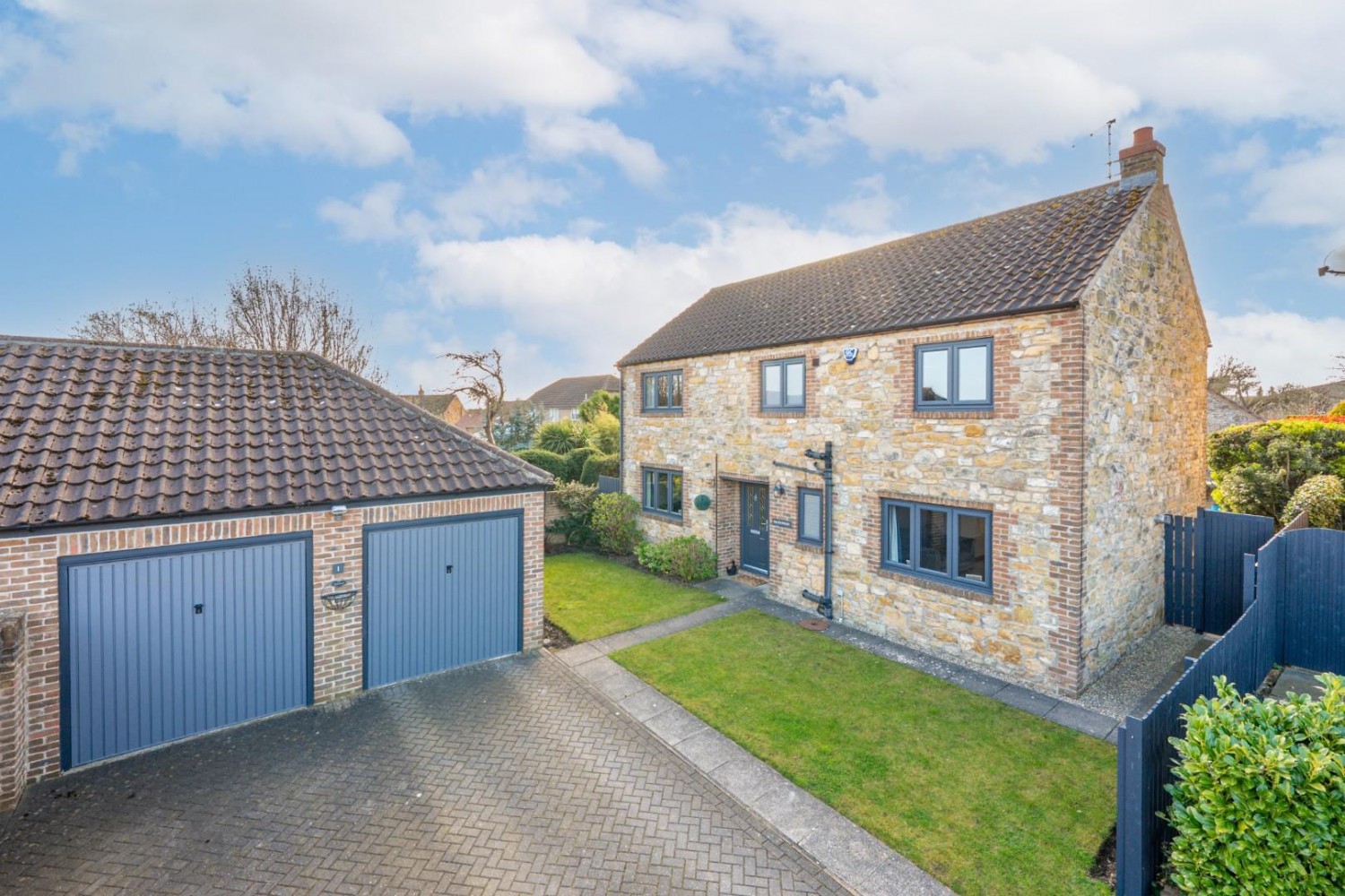 Saw Wells Court, Barkston Ash, Tadcaster