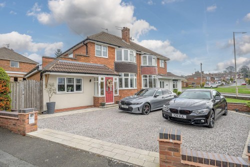 Western Avenue, Sedgley