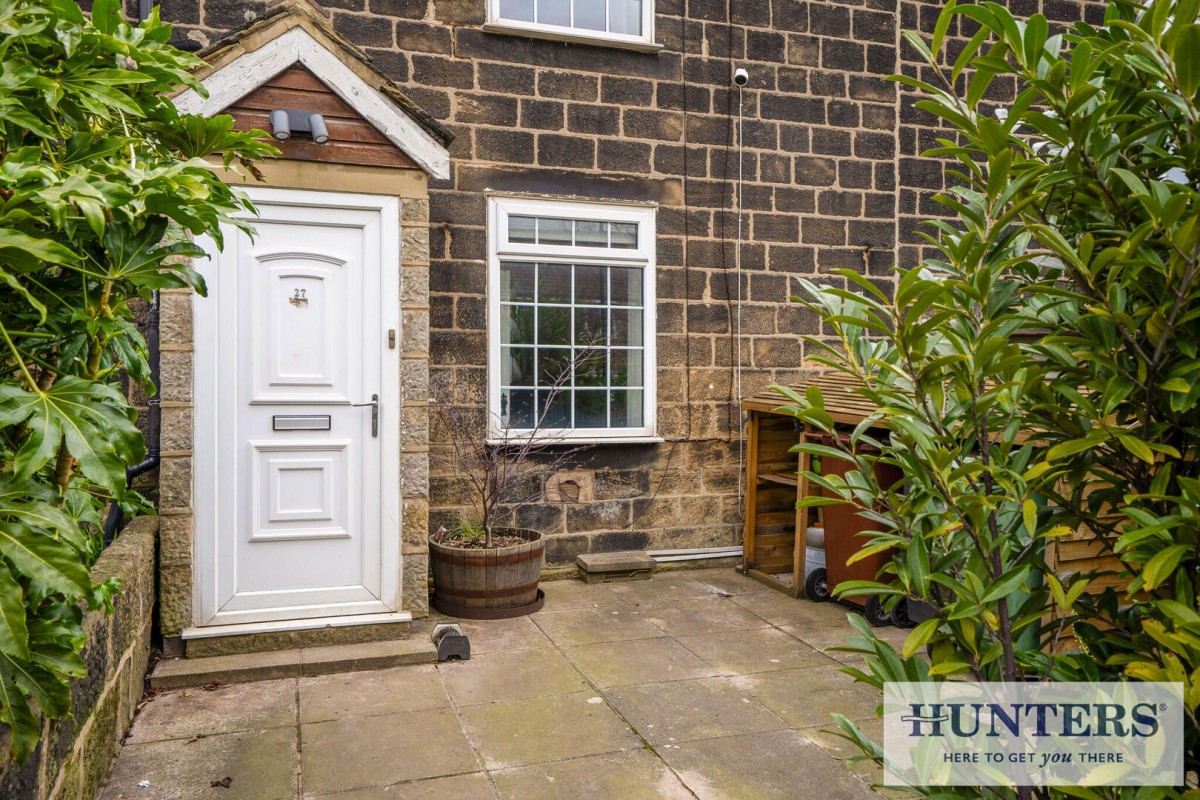 Long Row, Horsforth, Leeds