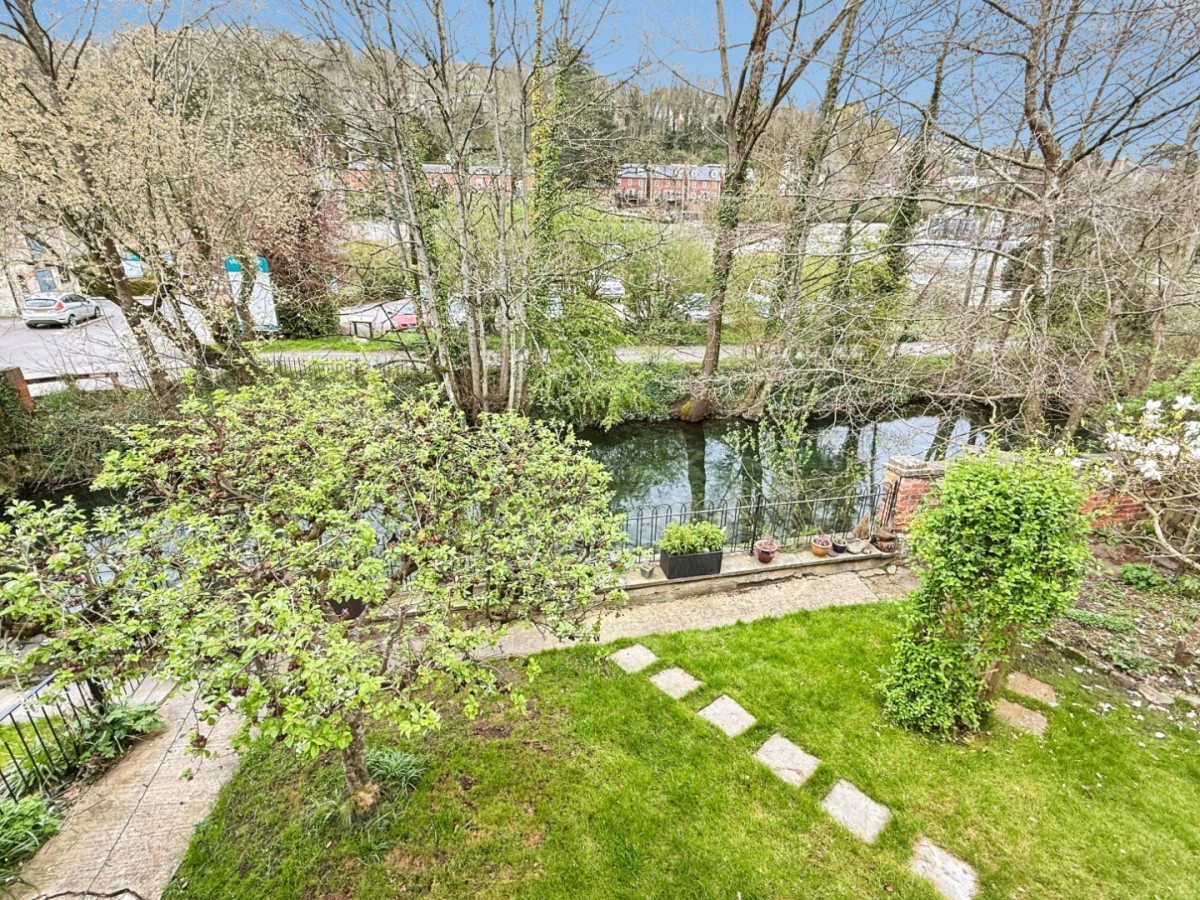 Port Lane, Brimscombe