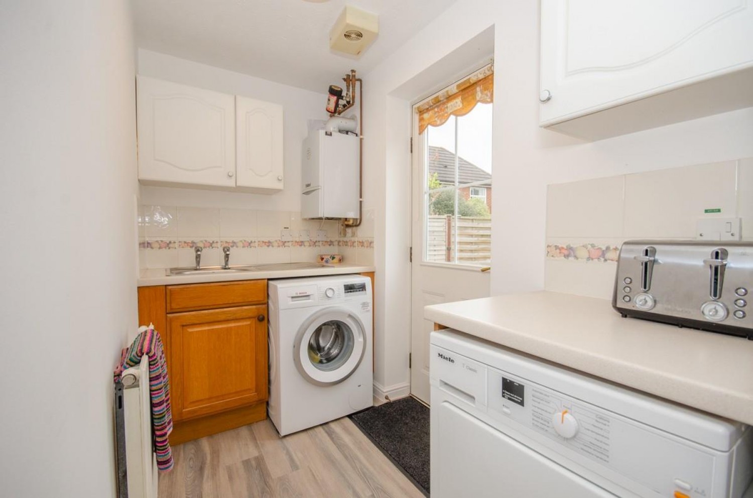 Heathfields, Downend, Bristol, BS16 6HT