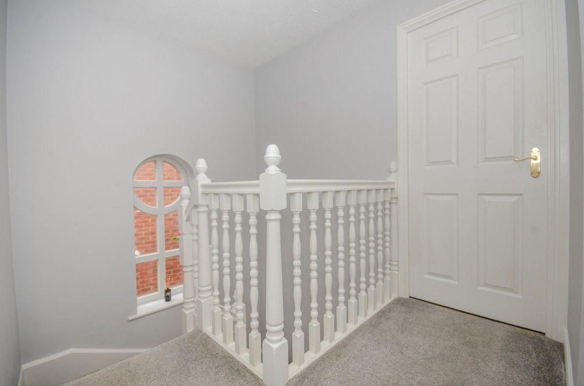 Heathfields, Downend, Bristol, BS16 6HT
