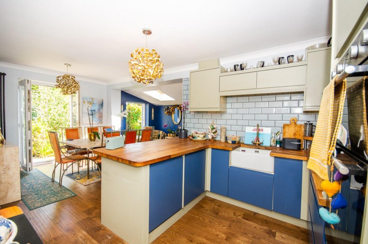 Old Gloucester Road, Hambrook, Bristol, BS16 1QH