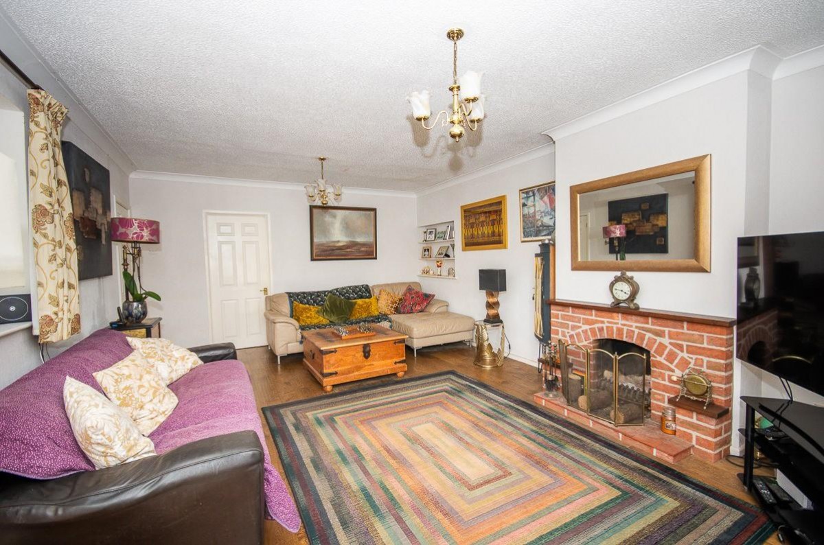 Old Gloucester Road, Hambrook, Bristol, BS16 1QH