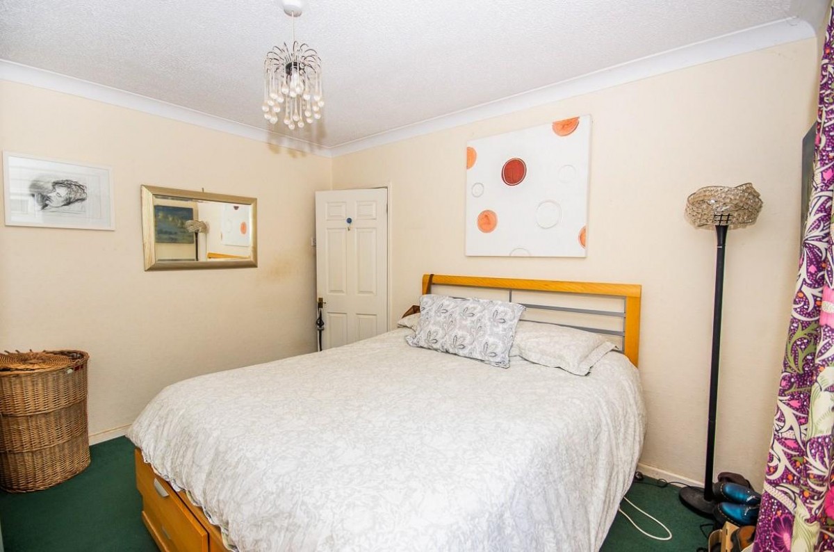 Old Gloucester Road, Hambrook, Bristol, BS16 1QH