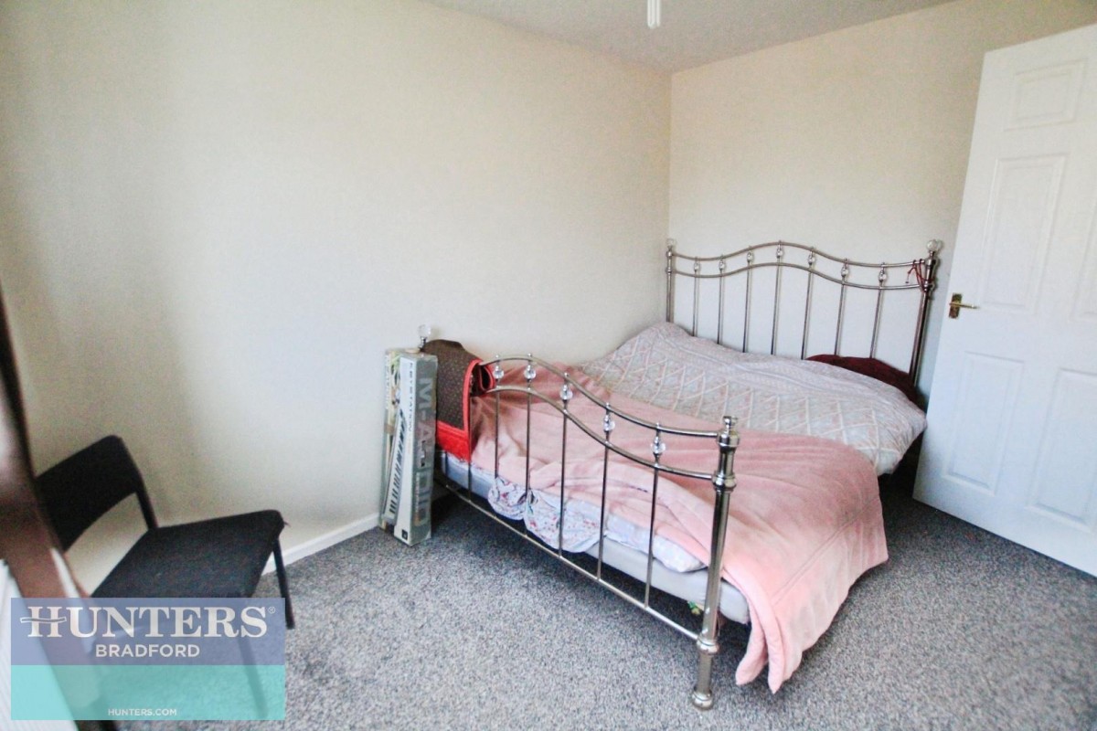 Heath Hall Avenue, Bradford, BD4