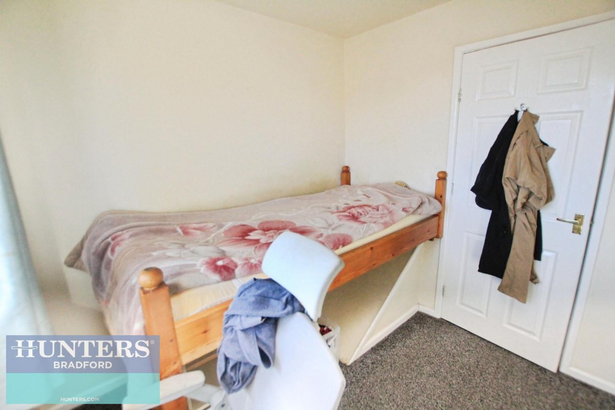 Heath Hall Avenue, Bradford, BD4