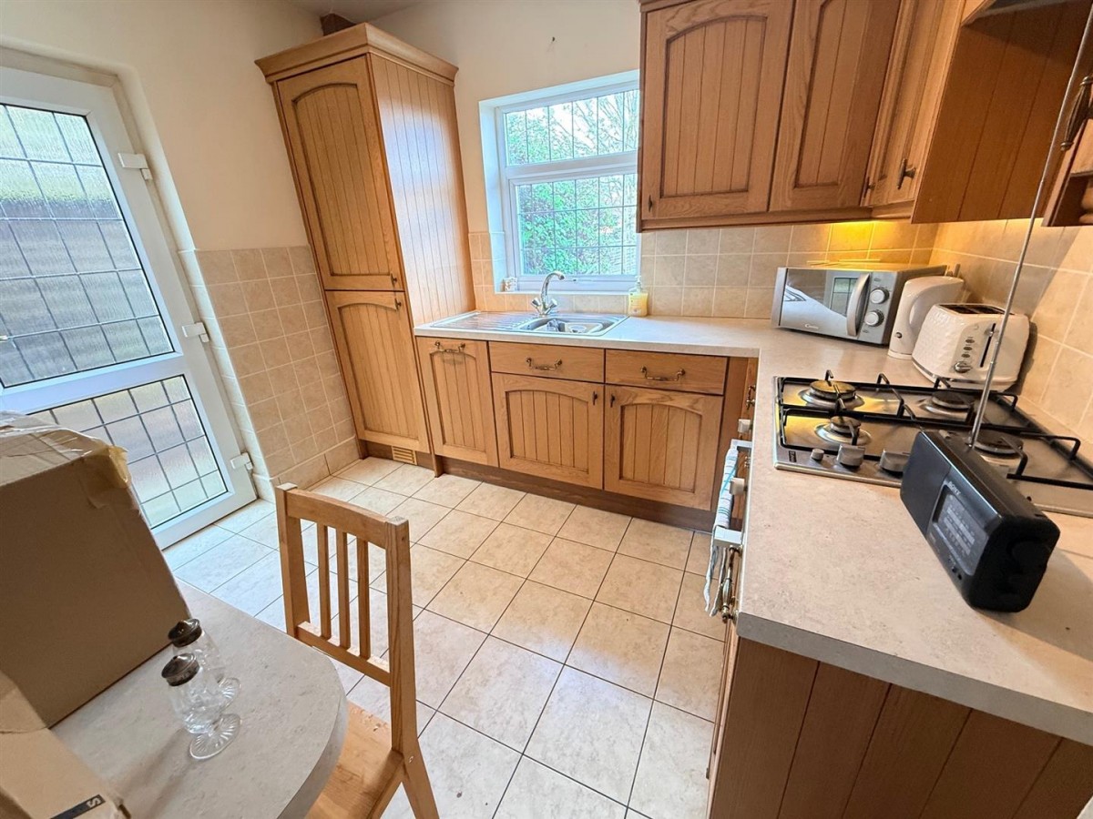 Leonard Road, Stourbridge, DY8 3LU