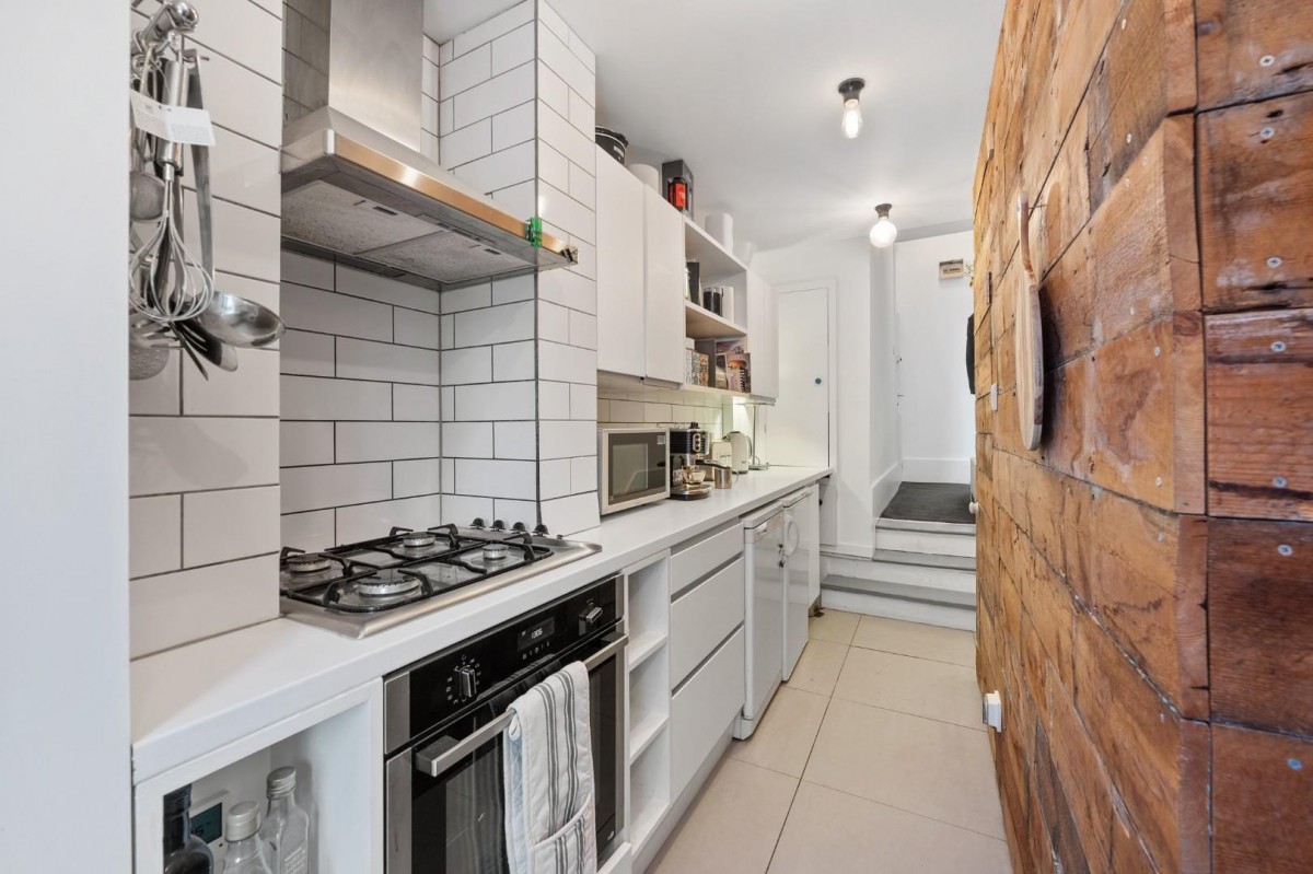 Albion Road, London, N16