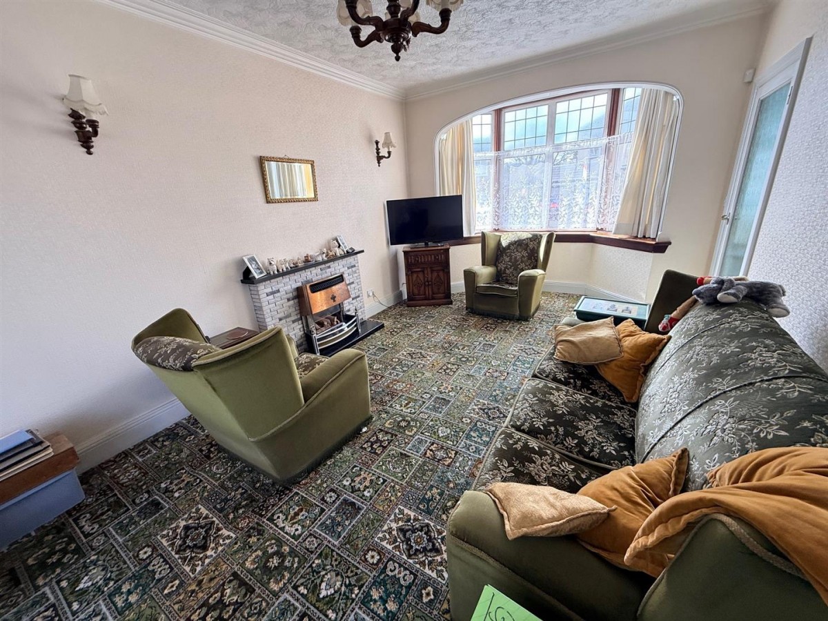 Unwin Crescent, Stourbridge, DY8 3UY