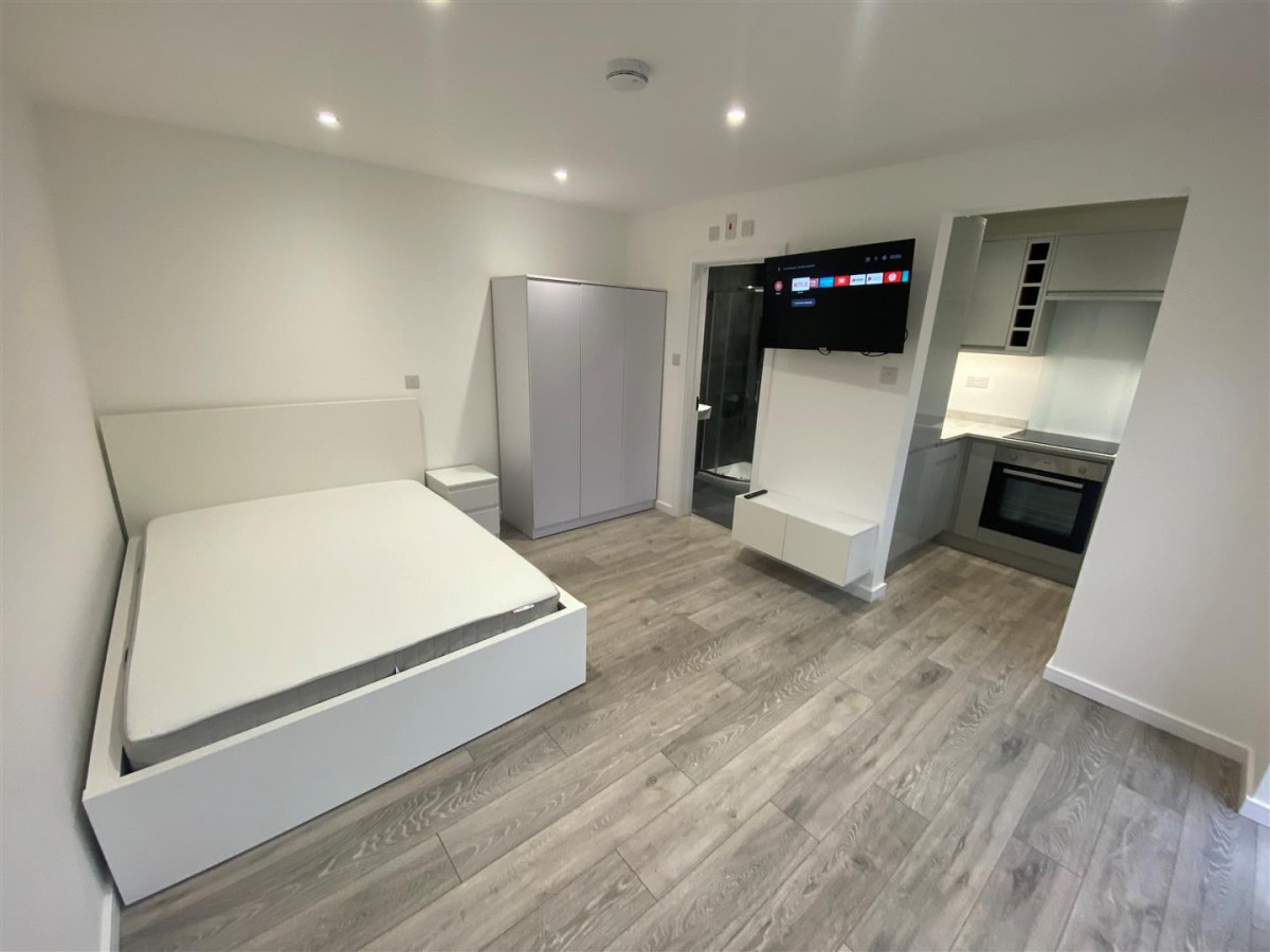 Oxford Road, Reading